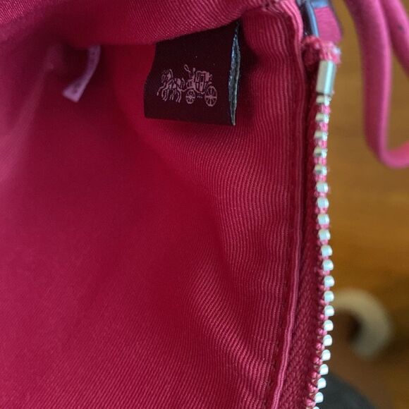 Coach Wristlet Double Zipper Small Wallet Pebbled Leather Watermelon #H1781 - Picture 13 of 15